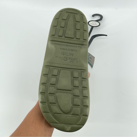 Hello Soho Women’s Olive Green Faux Fur Cozy Lined EVA Slip On Clogs Medium 7/8 - Picture 10 of 13